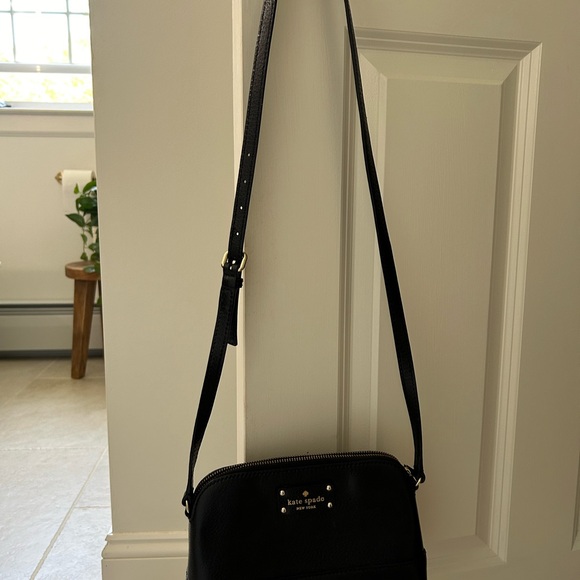 Kate Spade Wellesley Hanna Leather Crossbody - Picture 4 of 6